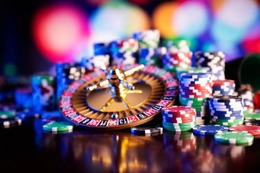 strands platform dashboard showing Lightning Roulette table and Liga 1 fixtures side by side